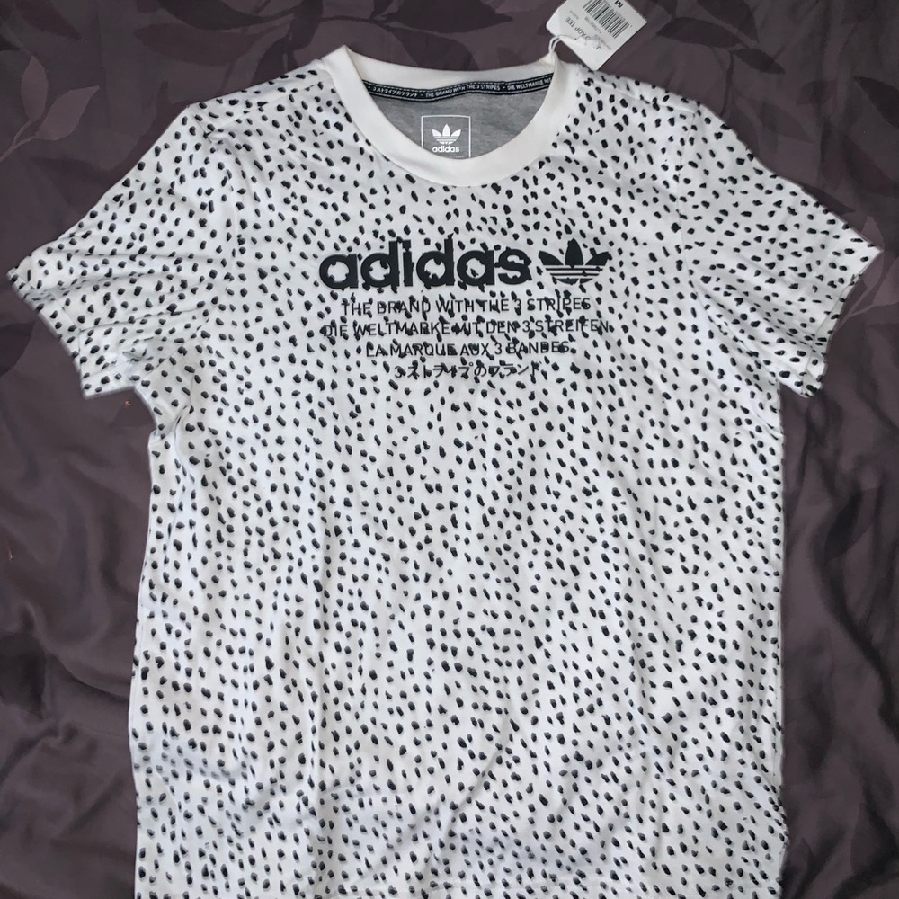 New Adidas Youth Medium Tee Top